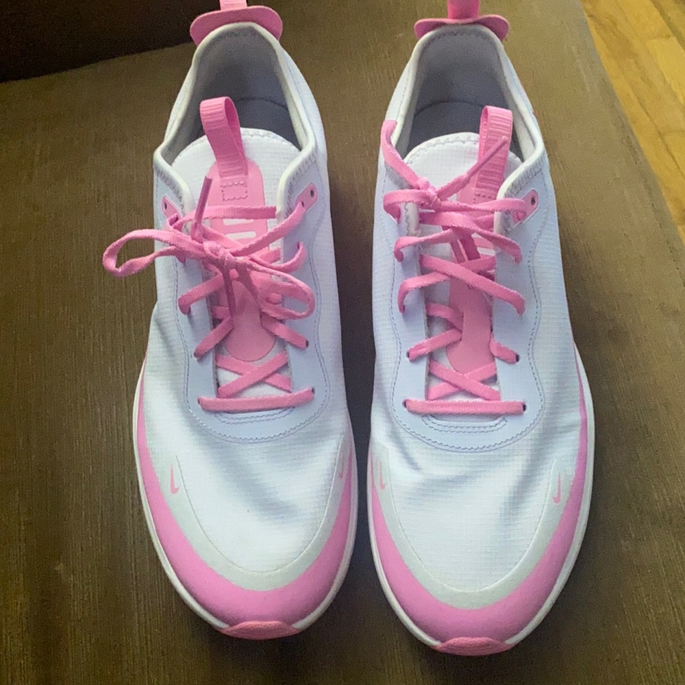 Maybe wore 3 times. Not my style.